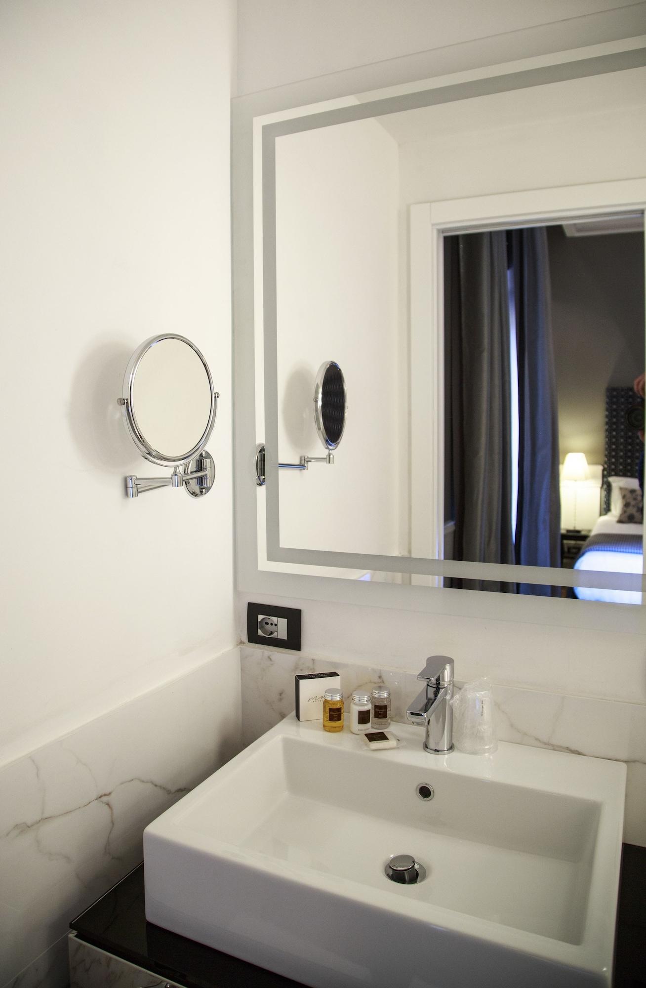 The Independent Suites Рим Екстер'єр фото