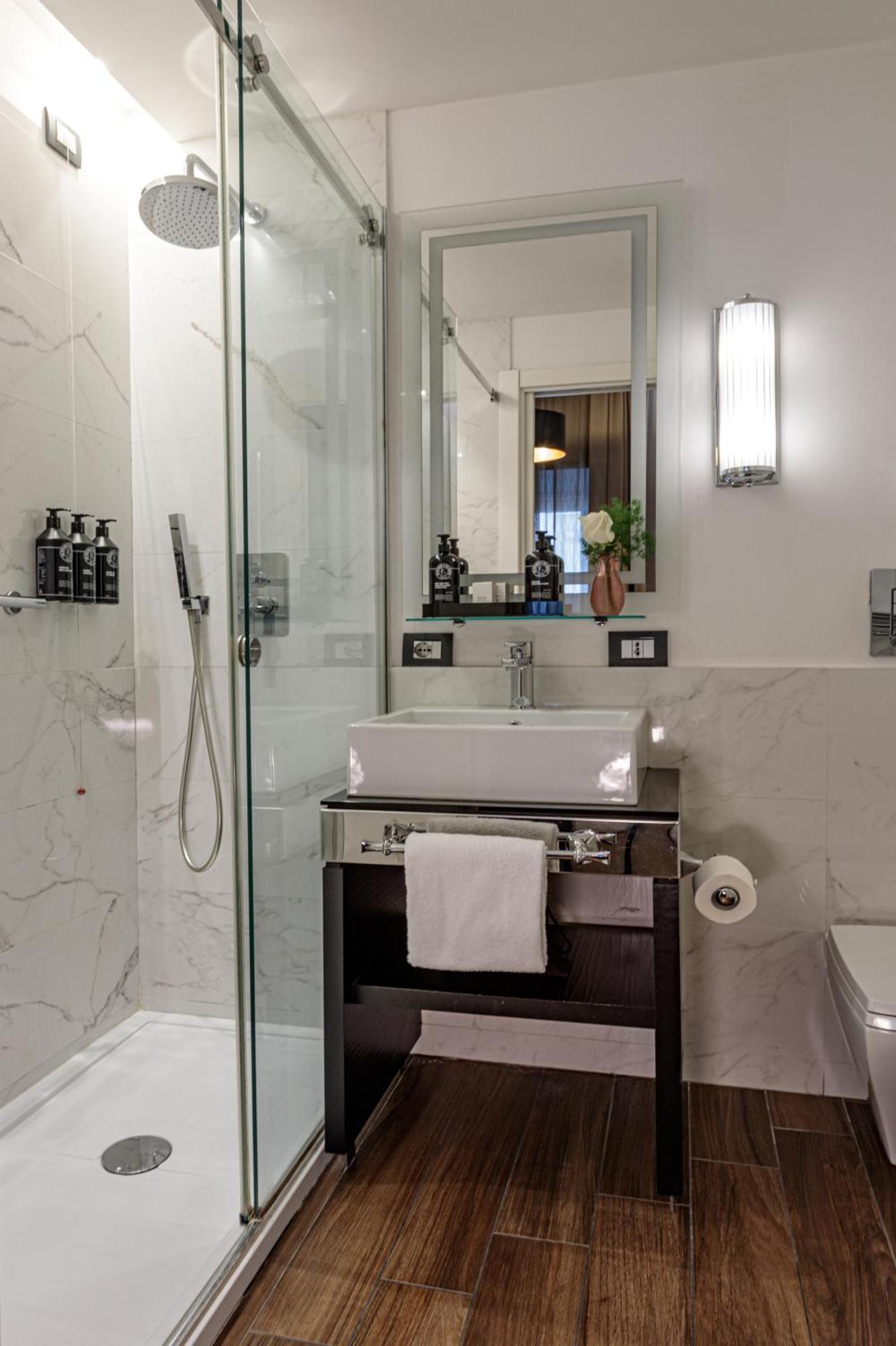 The Independent Suites Рим Номер фото