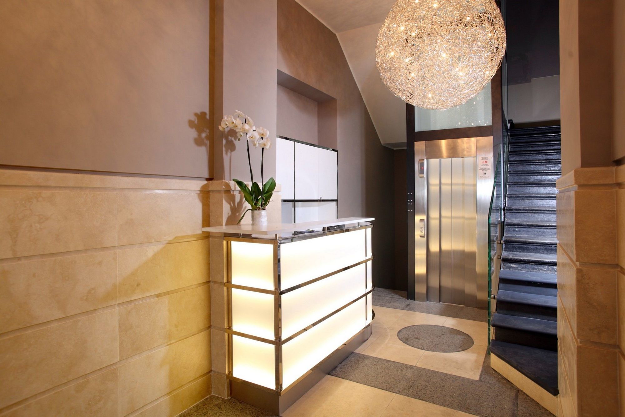 The Independent Suites Рим Інтер'єр фото